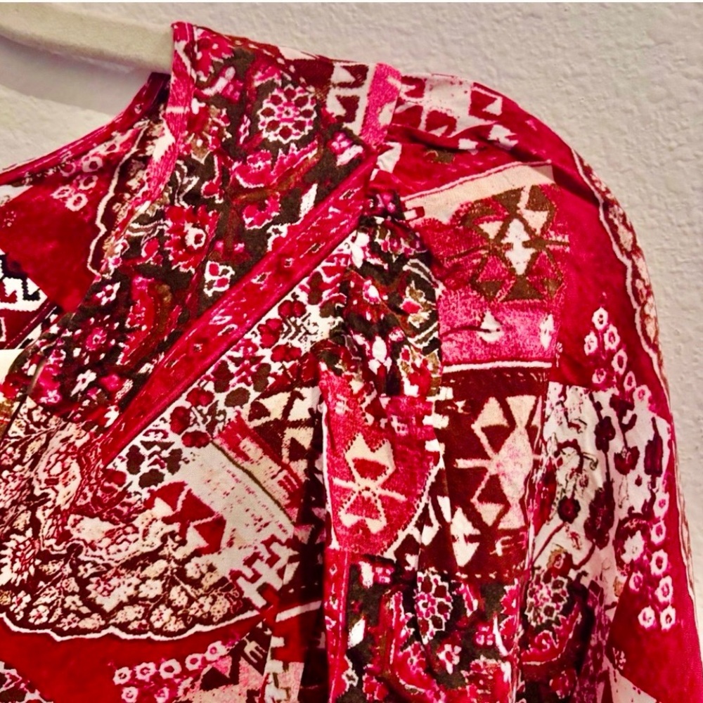 Calvin Klein Mosaic Boho Midi Dress— Size 10 - Picture 4 of 9